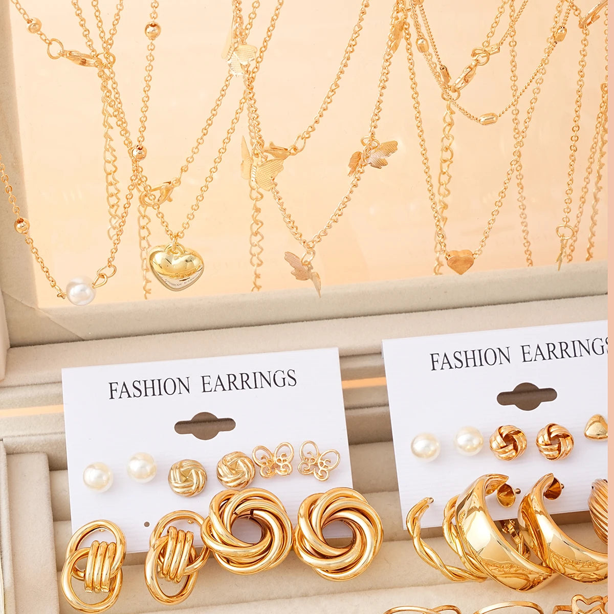 68 Pcs Boho Chic Jewelry Set Vintage Heart Pearl Zircon Butterfly Pendant Earrings Ring Necklace For Women Daily Wear Gifts 2024