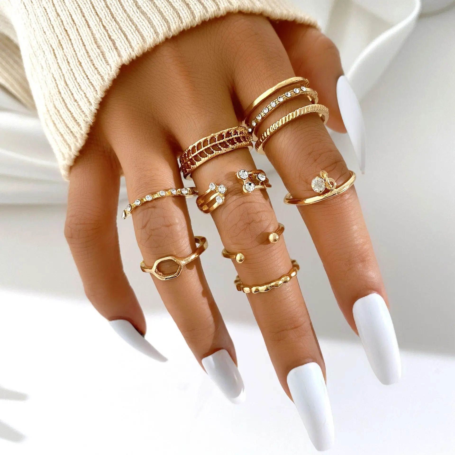 New Boho Gold Color Heart Rings Set For Women Vintage Geometric Cross Pearl Butterfly Finger Ring Female Trendy Jewelry Gifts