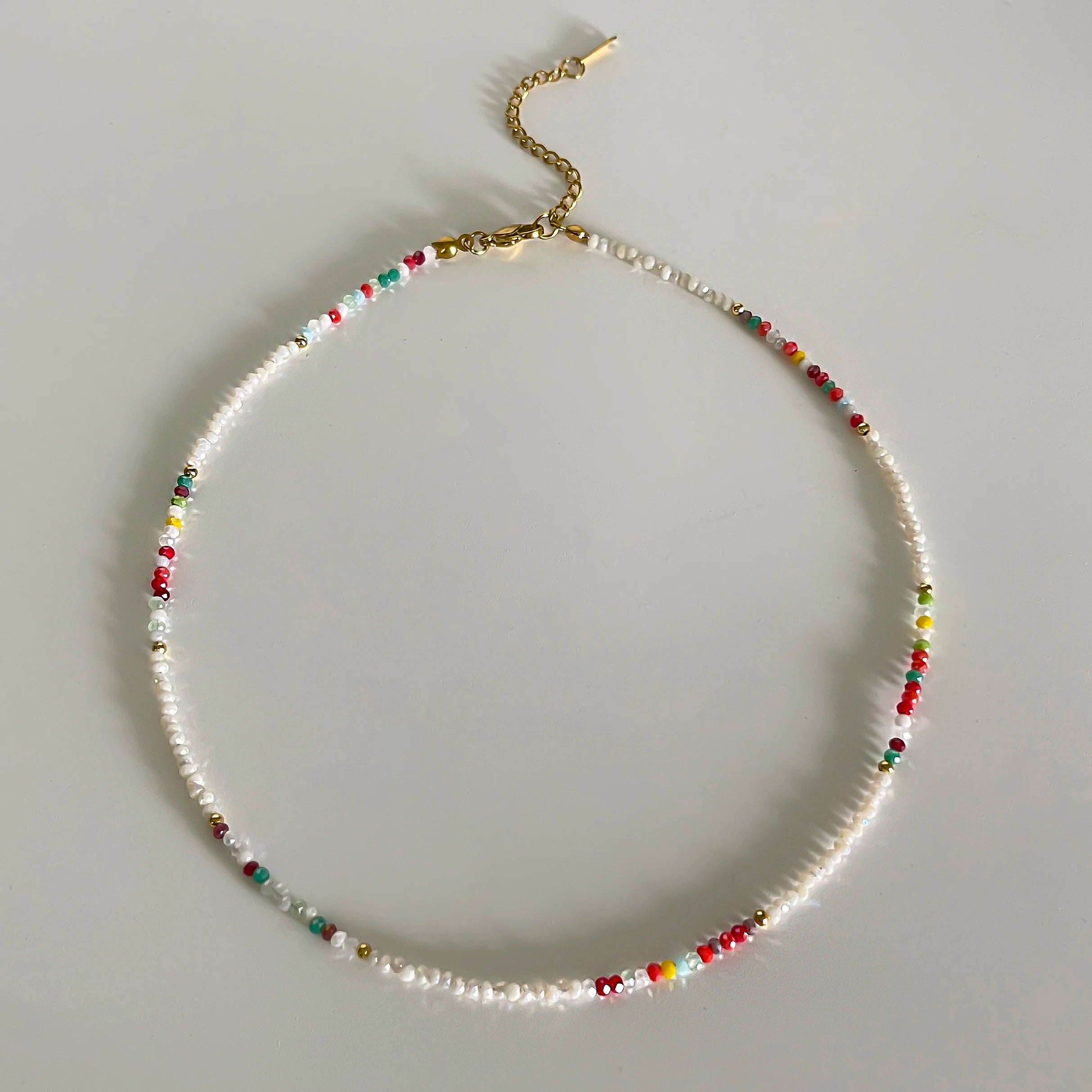 Peri'sbox Boho Colorful Acrylic Beaded Chain for Women 18K Gold Plated Solid Fish Pendant Necklace Waterproof Stackable Jewelry