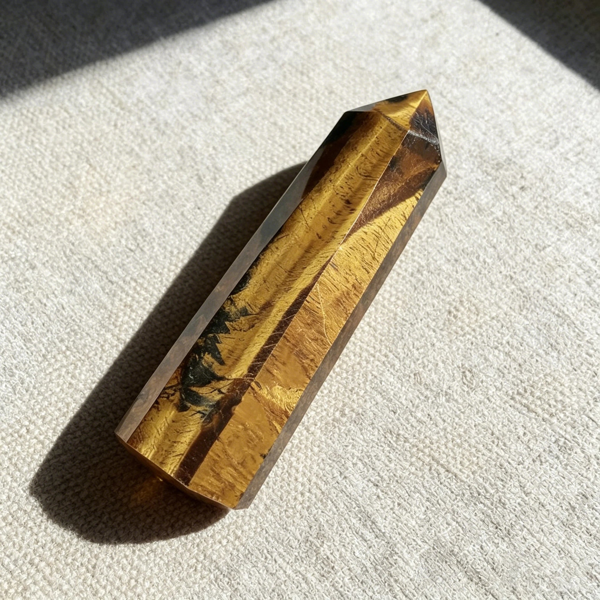 4-7cm Natural Crystal Point Column Energy Purification Reiki Healing Stone for Meditation Mindful Relaxation Home Decor Gift